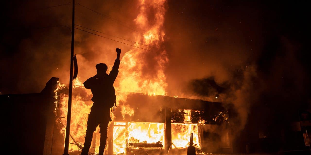Here are 5 (Peaceful) Ways Black Lives Matter Could Have Protested Before Becoming Violent